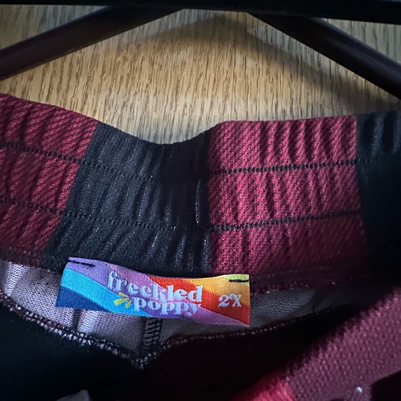 Freckled Poppy NWOT Buffalo Plaid Red and Black Women’s Pajamas 2XL - Picture 5 of 6